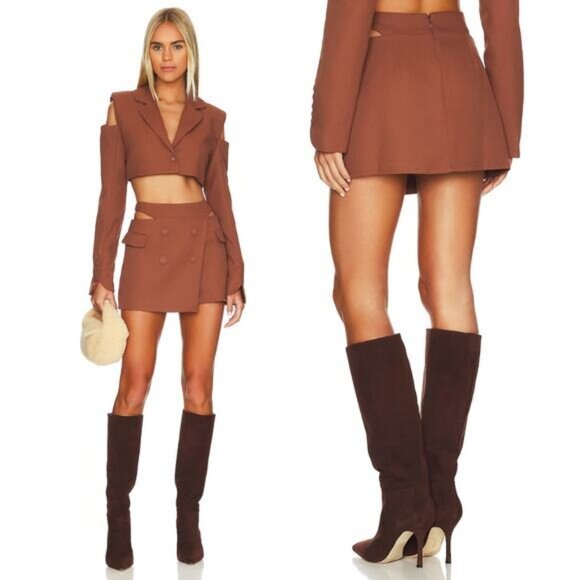 NWT FOR LOVE & LEMONS Alysa Mini Skirt Skort Size Medium Brown - Picture 1 of 6